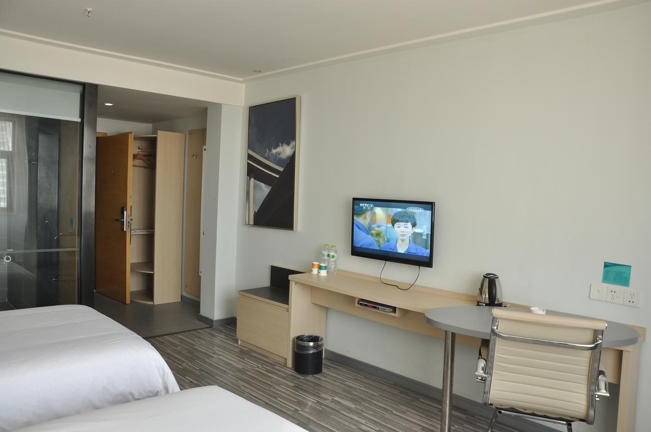 City Comfort Inn Wuhan Caidian Square Exterior foto